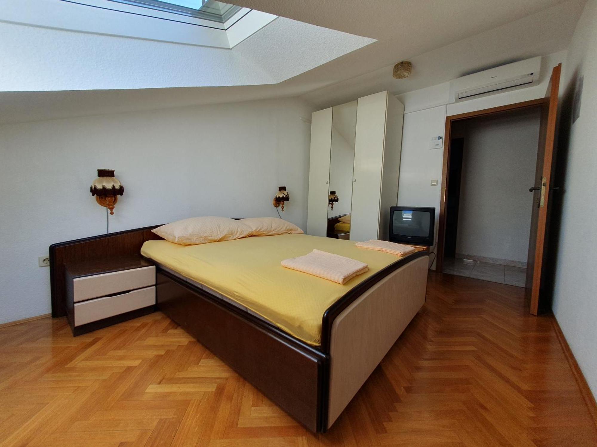 Apartmani Miljak Omis Exterior photo