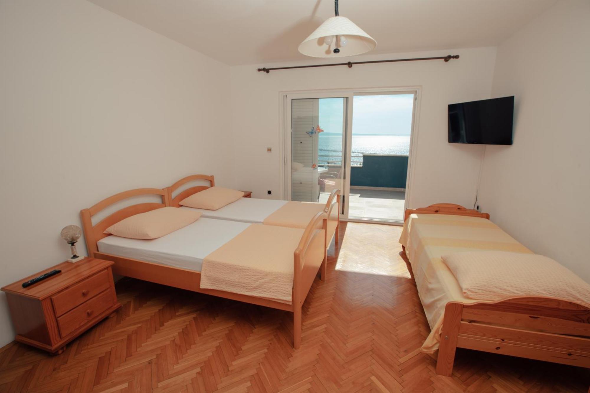 Apartmani Miljak Omis Exterior photo