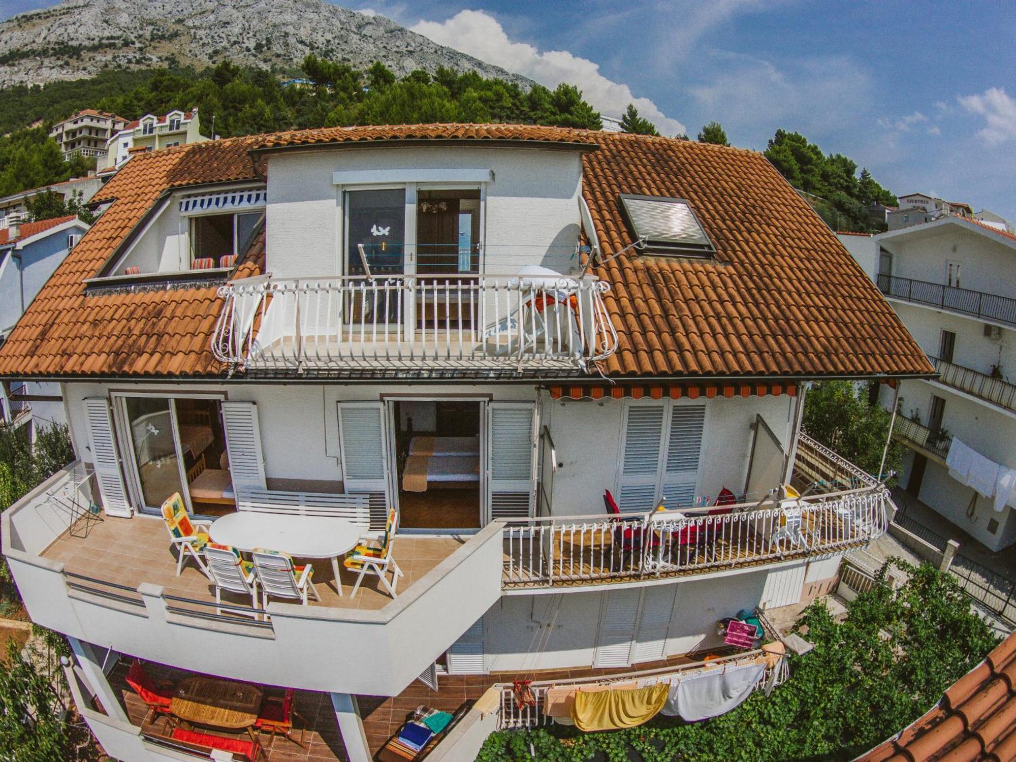 Apartmani Miljak Omis Exterior photo