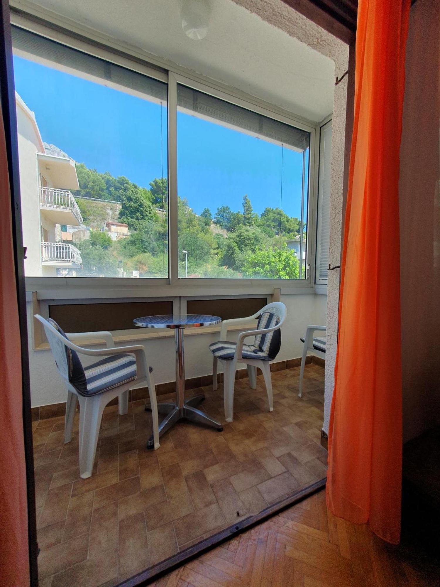 Apartmani Miljak Omis Exterior photo